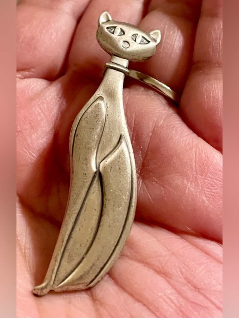 Sterling Silver 925 Cat Brooch - Sculpted Cat Silhouette Pin